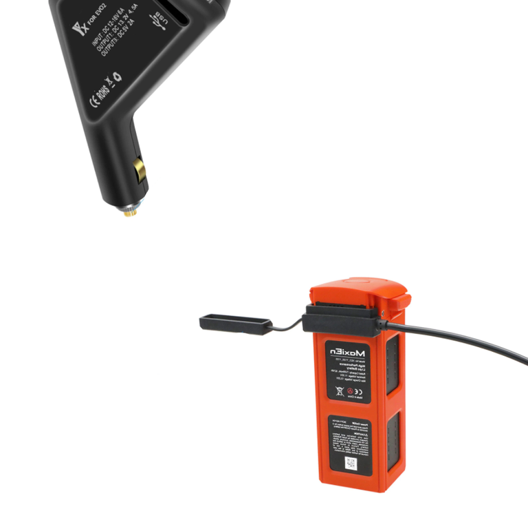 Ładowarka samochodowa USB 4,5A dron Evo II 2 (5)