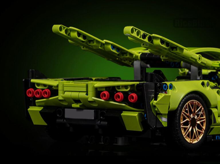 Klocki Lamborghini sterowany 2-silniki 1254-klocki 36cm Biz-Technic (9)