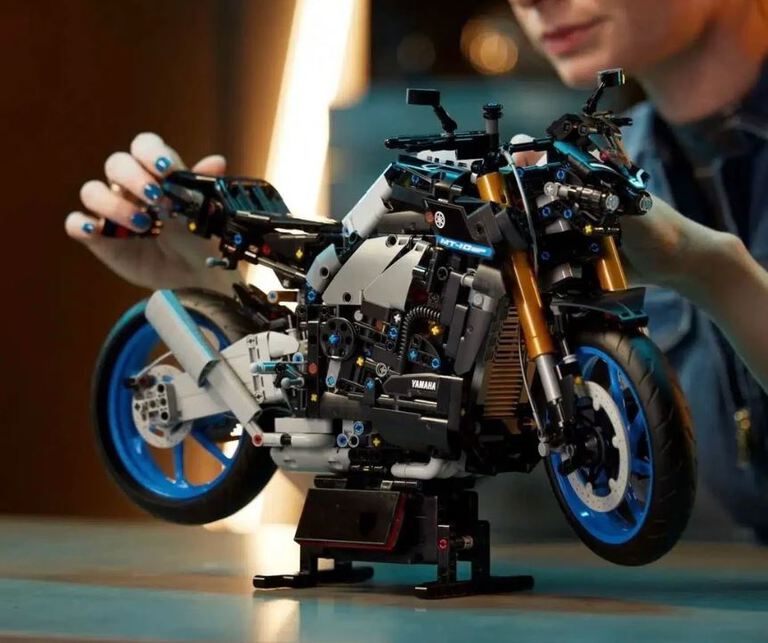 Klocki motocykl YAMAHA MT-10 1478-elem zamiennik Technic (4)