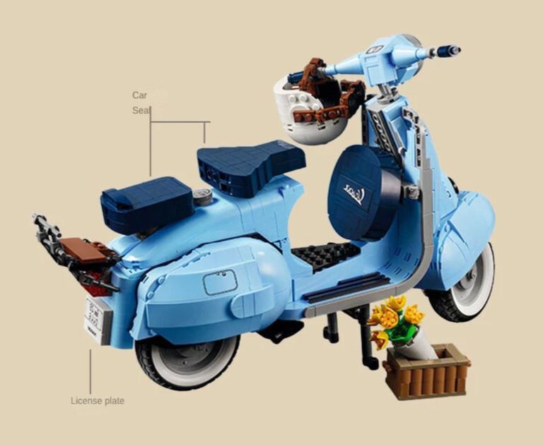 Klocki skuter VESPA 125 Piaggio rzymskie wakacje 1106-klocków kask bukiet Biz-Technic (7)