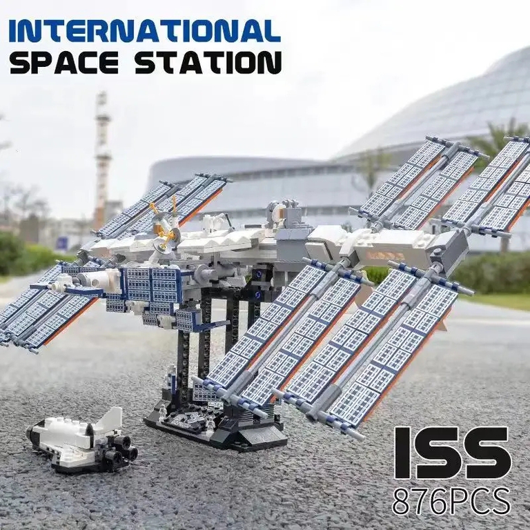 Klocki STACJA KOSMICZNA ISS 864-klocki wahadłowiec astronauci 49cm zamiennik TECHNIC (4)