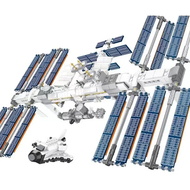 Klocki STACJA KOSMICZNA ISS 864-klocki wahadłowiec astronauci 49cm zamiennik TECHNIC (5)